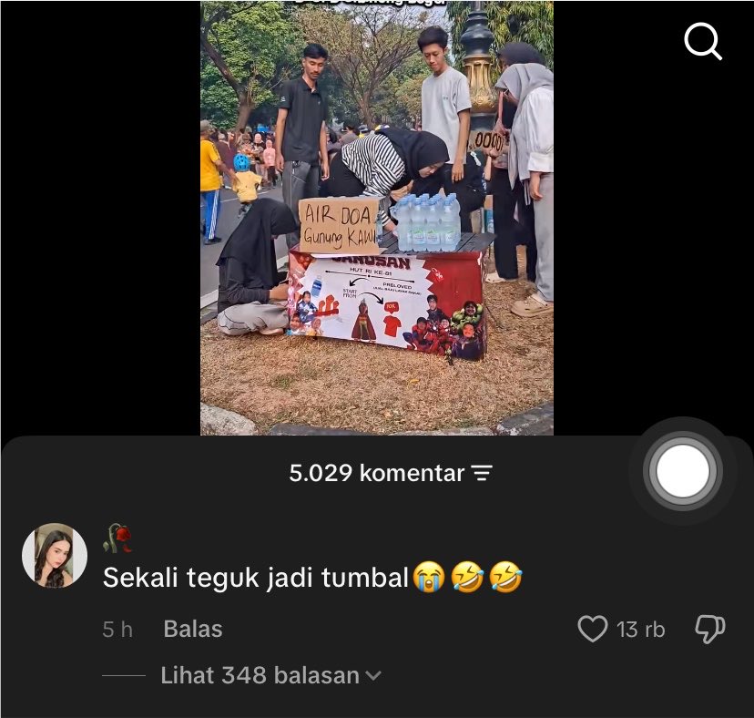 brazalia_it's tweet photo. org2 kok pada kreatif ya? sumpah gue ngakak liat ini😭🙏 https://t.co/4ONbYAe9dm