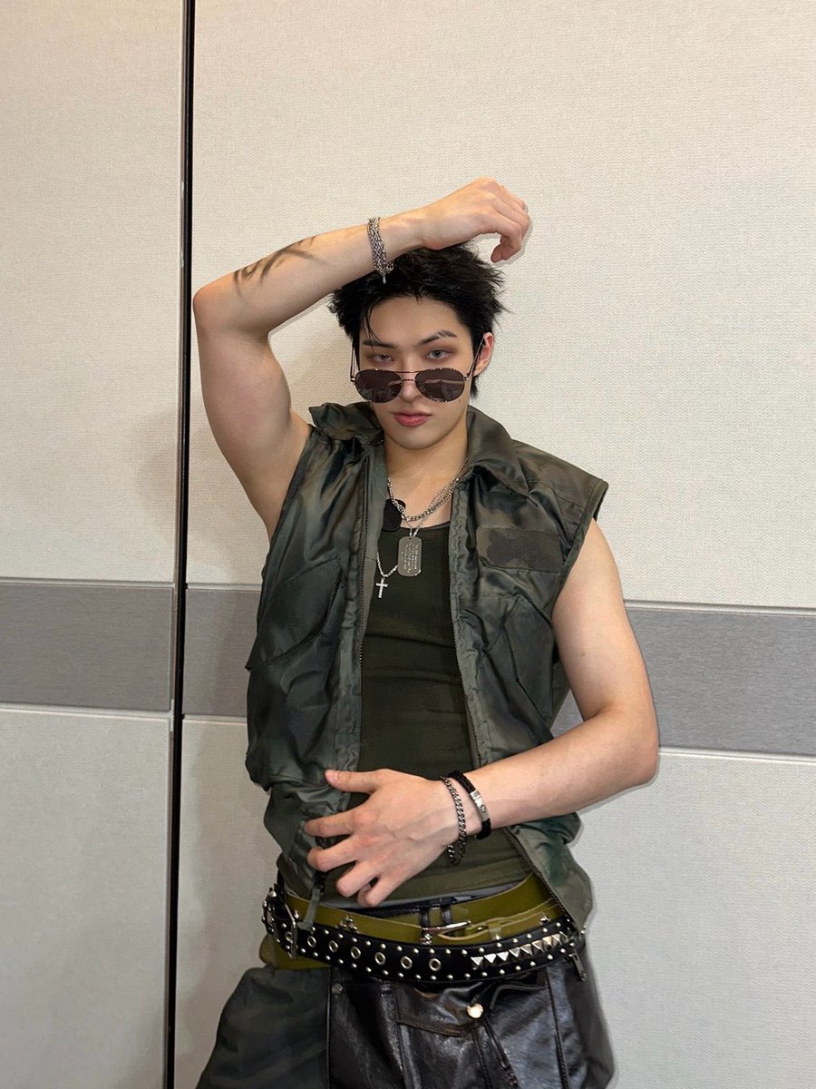 Fixon_ree's tweet photo. MINGI WTFFF https://t.co/0LoT7kq6I4
