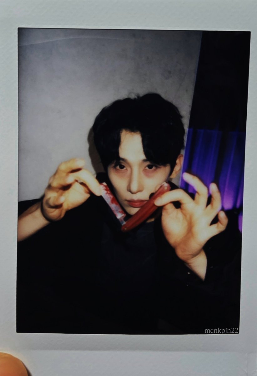 mcnkpjh22's tweet photo. 다음은 너야!

#폴라의_주인이_된_것_같아_짜릿하지
#폴라를_뽑을_타이밍이니까
#누가_과연_폴라를_뽑은_걸까
#최상위_폴라로이드_프레데터 https://t.co/UNXFGIPh8H