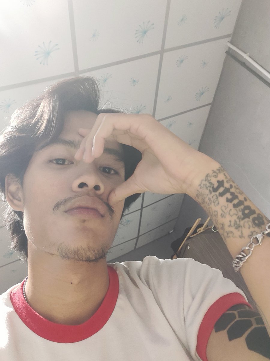 DavilZ23's tweet photo. เหงา https://t.co/4REbcZlP4u