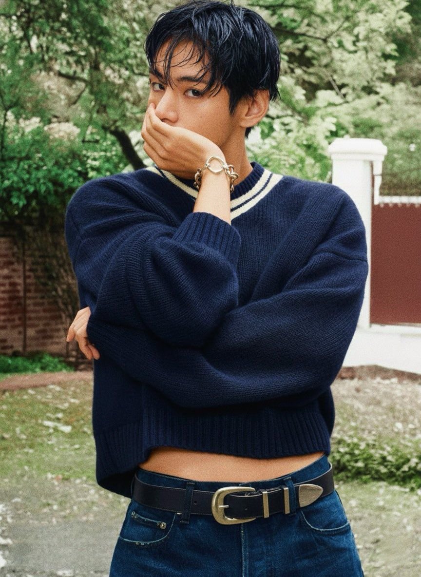 layovermoods's tweet photo. the concept of taehyung and tom holland wearing the same celine sweater https://t.co/ip7OlmsLLn