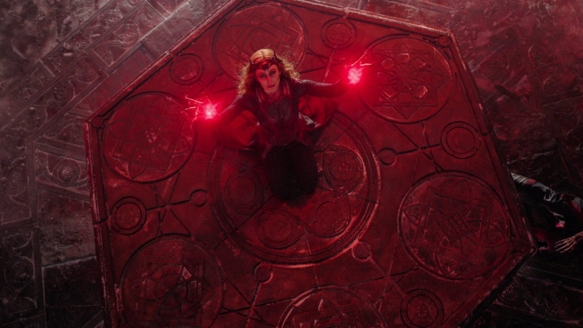 filhodaWanda's tweet photo. destruiu uma jóia do infinito. reescreveu a realidade de uma cidade inteira.
criou duas almas humanas.
destruiu todos os darkhold do multiverso. 

a Wanda tem simplesmente quatro dos maiores feitos do mcu e ainda ouço dizer que ela é superestimada https://t.co/eVMXCcsDL7