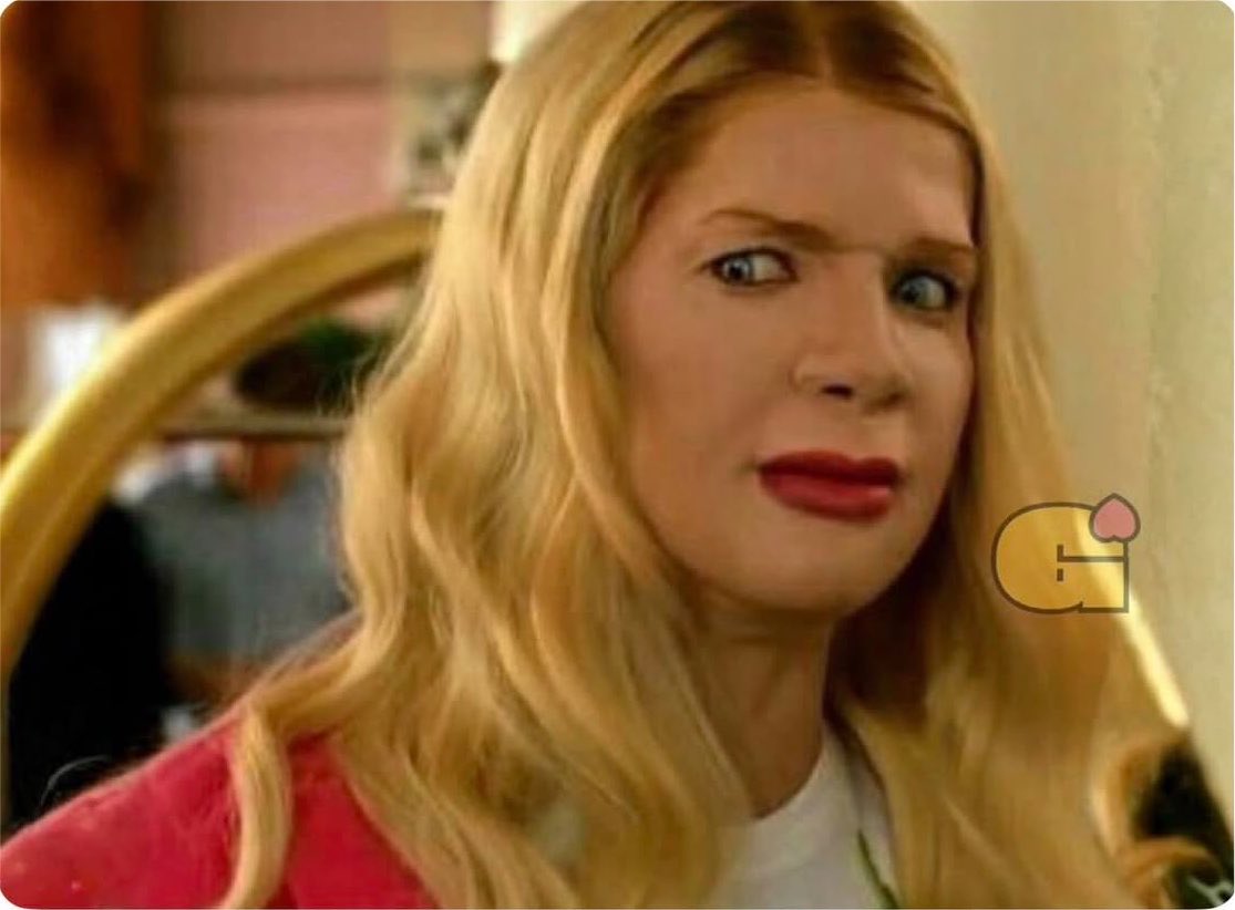 memesoffia's tweet photo. Eu vendo as pessoas que se colocam como papel de parede. https://t.co/aagxhUXVap