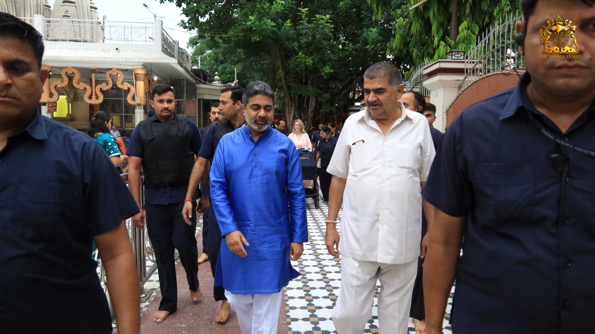 ANADITESHWAR's tweet photo. Mrs. Anca Verma marked her birthday on 8th August 2026 in a simple and meaningful way, surrounded by family, faith and prayers.

Dr. Abhishek Verma, along with their sons Yuvraj Aditeshwar Verma and Yuvraj Anaditeshwar Verma, accompanied her to a renowned temple where the family offered prayers and sought divine blessings for her long life, good health, happiness and well-being.

May she always be blessed with happiness, strength, peace and many wonderful years ahead. 

श्रीमती अंका वर्मा ने 8 अगस्त 2026 को अपना जन्मदिन परिवार, आस्था और प्रार्थना के साथ बेहद सादगी और आत्मीयता से मनाया।

इस अवसर पर डॉ. अभिषेक वर्मा अपने पुत्रों युवराज अदितेश्वर वर्मा और युवराज अनादितेश्वर वर्मा के साथ एक प्राचीन मंदिर पहुंचे, जहां परिवार ने श्रीमती अंका वर्मा के दीर्घायु जीवन, उत्तम स्वास्थ्य, सुख और समृद्धि के लिए ईश्वर से प्रार्थना कर आशीर्वाद प्राप्त किया।

ईश्वर उन्हें सदैव सुख, शांति, शक्ति और दीर्घायु का आशीर्वाद प्रदान करें। 

@AbhishekVermaX @AncaVerma @AditeshwarVerma @NicolleVerma 

#AbhishekVerma #AncaVerma #HappyBirthday