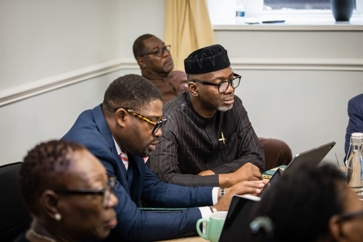 tnolas's tweet photo. A successful Summer Masterclass for Directors (SMD4) in Manchester, UK! We explored how AI is reshaping strategy, governance, risk and leadership—and what boards must do to remain future-ready
At @CIoDNigeria we are preparing directors for the future of leadership.
#SMD4 #AI https://t.co/VEMlmSGisW