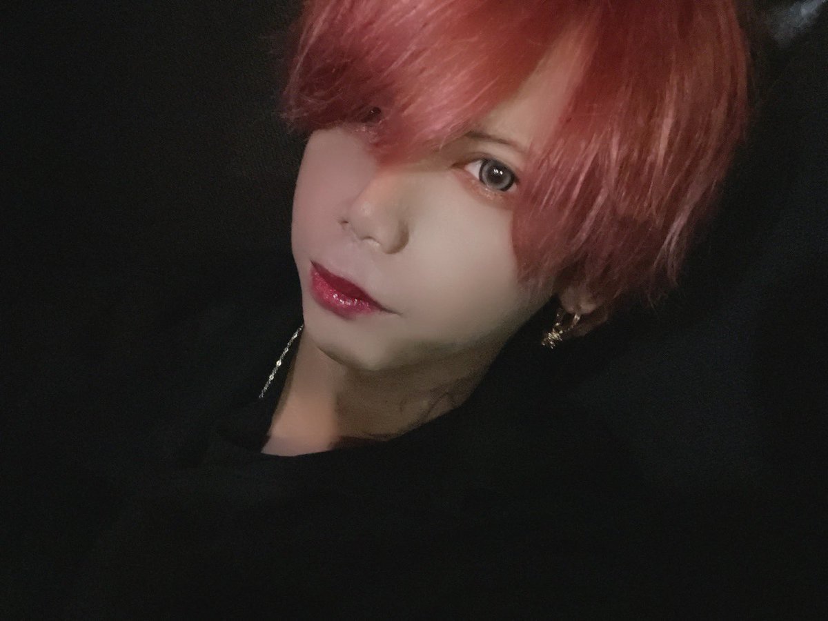 CordReset's tweet photo. 【てんまさんが選ぶ👑 RCベストショット】

毎週日曜日恒例のてんまさん厳選のベストショット‼️📸✨

💜紫煙 @shien_Andi
🖤椿 @tubakistamayura
💚エル @eru_tamayura
❤️赤丸 @akamaru_Andi

果たして一番かっこいいのは誰なのか、この投稿のアンケートから投票お願いします🔥 https://t.co/lKDzsdOiac