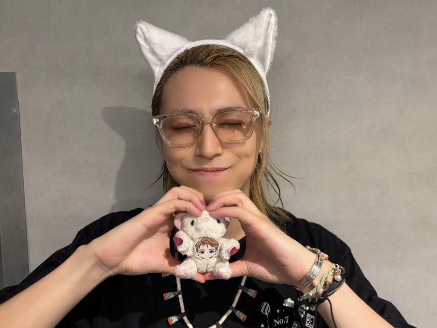 tks_7yd's tweet photo. 王子にも美女にも猫ちゃんにも帝王にもなれるタカシくんって惚れる以外なくて🈂️ https://t.co/igj7P2DGOZ