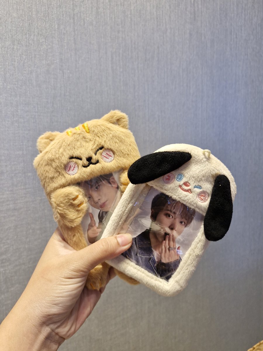primpraeploy26's tweet photo. แบบvrว่าสนุกมากแล้วดูateezครั้งที่สองสนุกมากกว่าเดิมรอบนี้มีเพื่อนatinyแล้วติ่งสนุกขึ้น300%ขอบคุณ giveaway จากพี่ๆทุกคนนะคะเข้าด้อมครั้งแรกประทับใจสุดๆๆ🥰❤️
#Gottaworkไปหาเอทีซที่เมเจอร์ #LIGHT_THE_WAY #ATEEZ https://t.co/bAFLfw7NGM