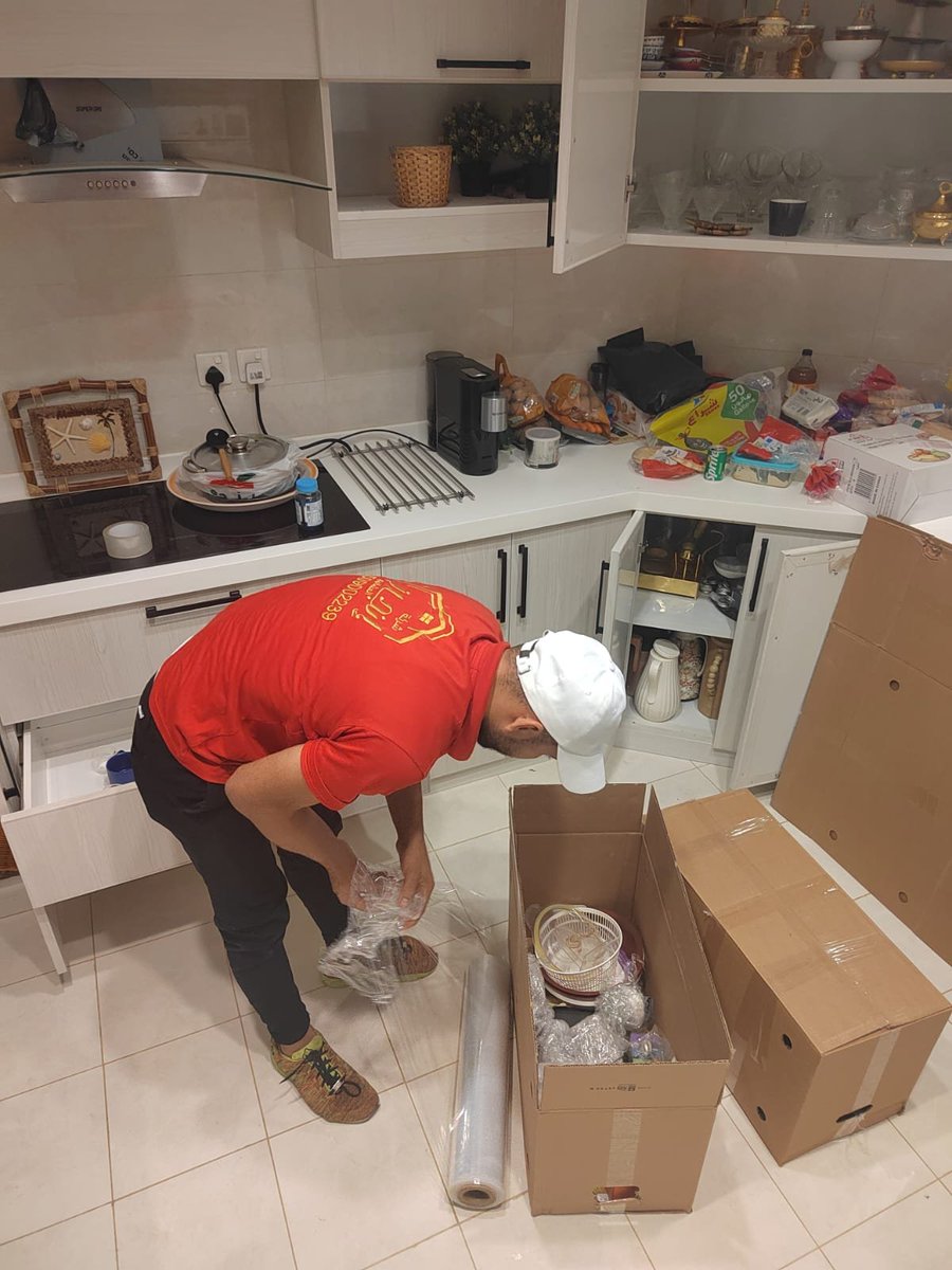 Freska56's tweet photo. 🚚📦 شركة إنجاز المشاريع لتخزين الأثاث
اتصل بنا / 0533699932
✅ تغليف احترافي بأفضل الخامات
✅ مستودعات نظيفة ومؤمنة
✅ تخزين لفترات قصيرة أو طويلة
✅ أسعار منافسة وعروض مميزة
أثاثك في أمان لحد ما تحتاجه، 
وهيكون بنفس حالته وقت الاستلام. 💯
#شركة_إنجاز_المشاريع_تخزين_اثاث_وعفش # https://t.co/Rtw0XbxJ11