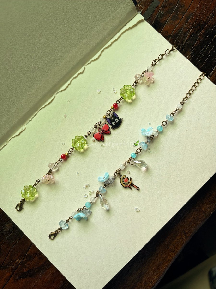 LumeleafGarden's tweet photo. 🌿 CUSTOM ORDER

ชิ้นนี้เป็นงาน Custom ที่ออกแบบตามบรีฟของลูกค้า เป็นการทำแบบ custom ครั้งแรกของร้านเรา 

ขอบคุณที่ไว้วางใจให้ Lume’leaf garden
ได้สร้างชิ้นพิเศษสำหรับลูกค้านะคะ 🍃💖#กำไล #custom #แฮนร์เมด #กำไลข้อมือ #fyp #handmade #ฟีดดด https://t.co/tXnsdeWtEN