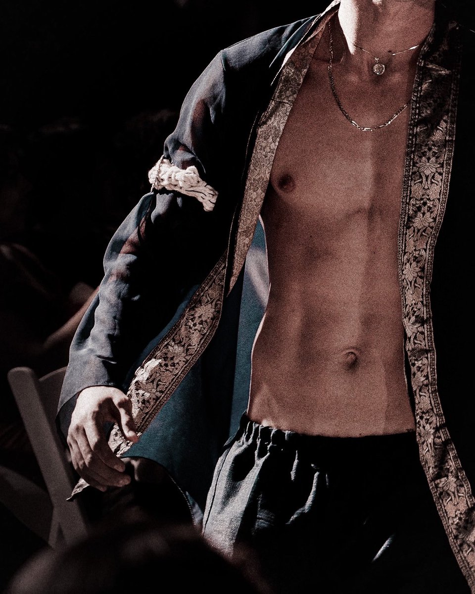 DRAGONDEMAGMA's tweet photo. ᅠ
ᅠ
ᅠ
                  “  𝕷𝐞𝐭   𝖒𝐲   𝕱𝐈𝐑𝐄   𝓫athe   𝐲𝐨𝐮𝐫
                      𝖘𝓴𝓲𝓷   like   𝐬𝐰͟𝐞͟𝐞͟𝐭   𝐤isses  .  ”                  
                  ঔঌ. ⠀#𝐒𝐄𝑫𝚄𝕮𝐓𝑰𝚅𝕰𝐒𝐔𝑵𝙳𝕬𝐘
ᅠ 
ᅠ
ᅠ https://t.co/7Xmsaz4LTp