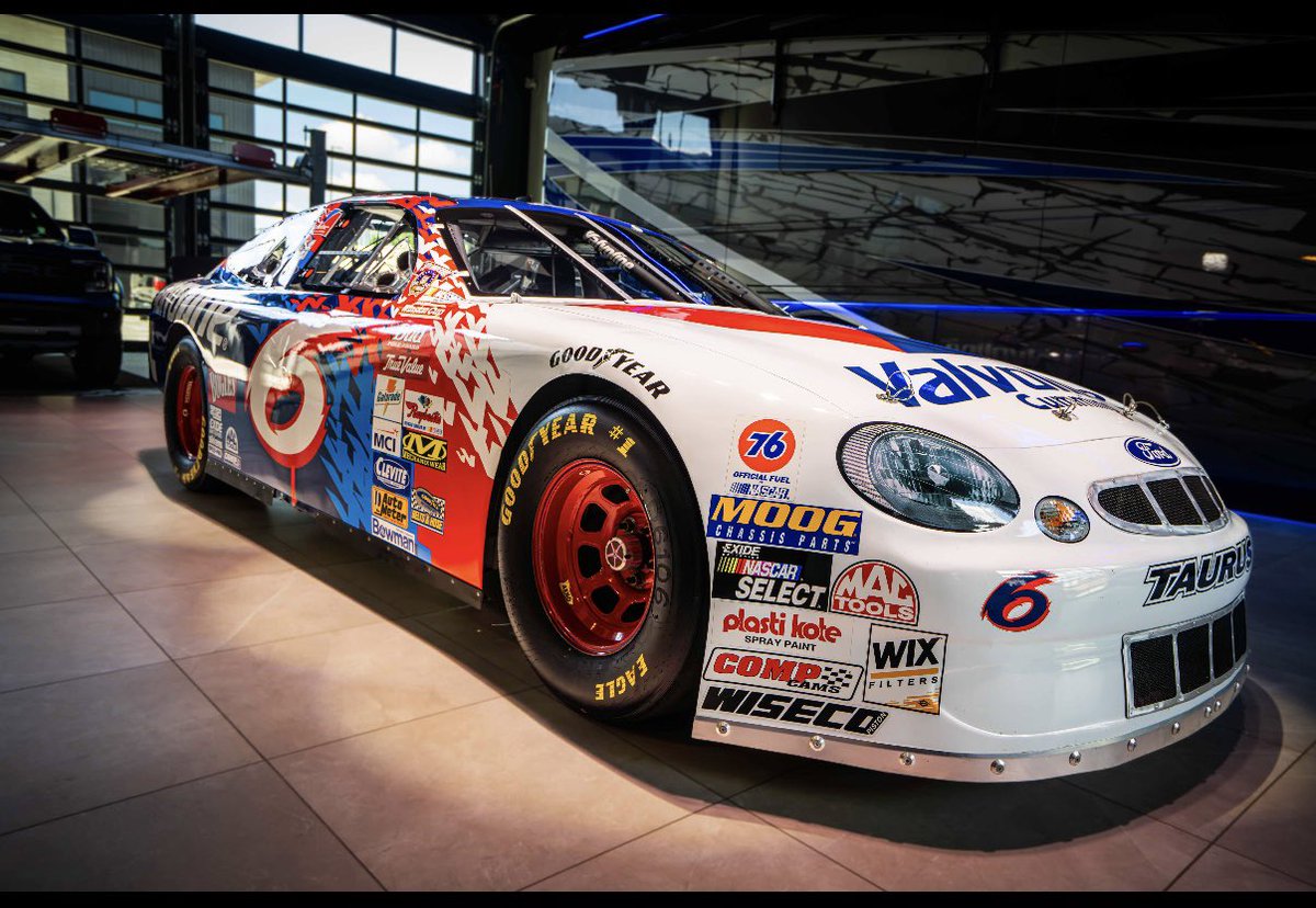 markmartin's tweet photo. Never Lift https://t.co/WIm7KGgYXi