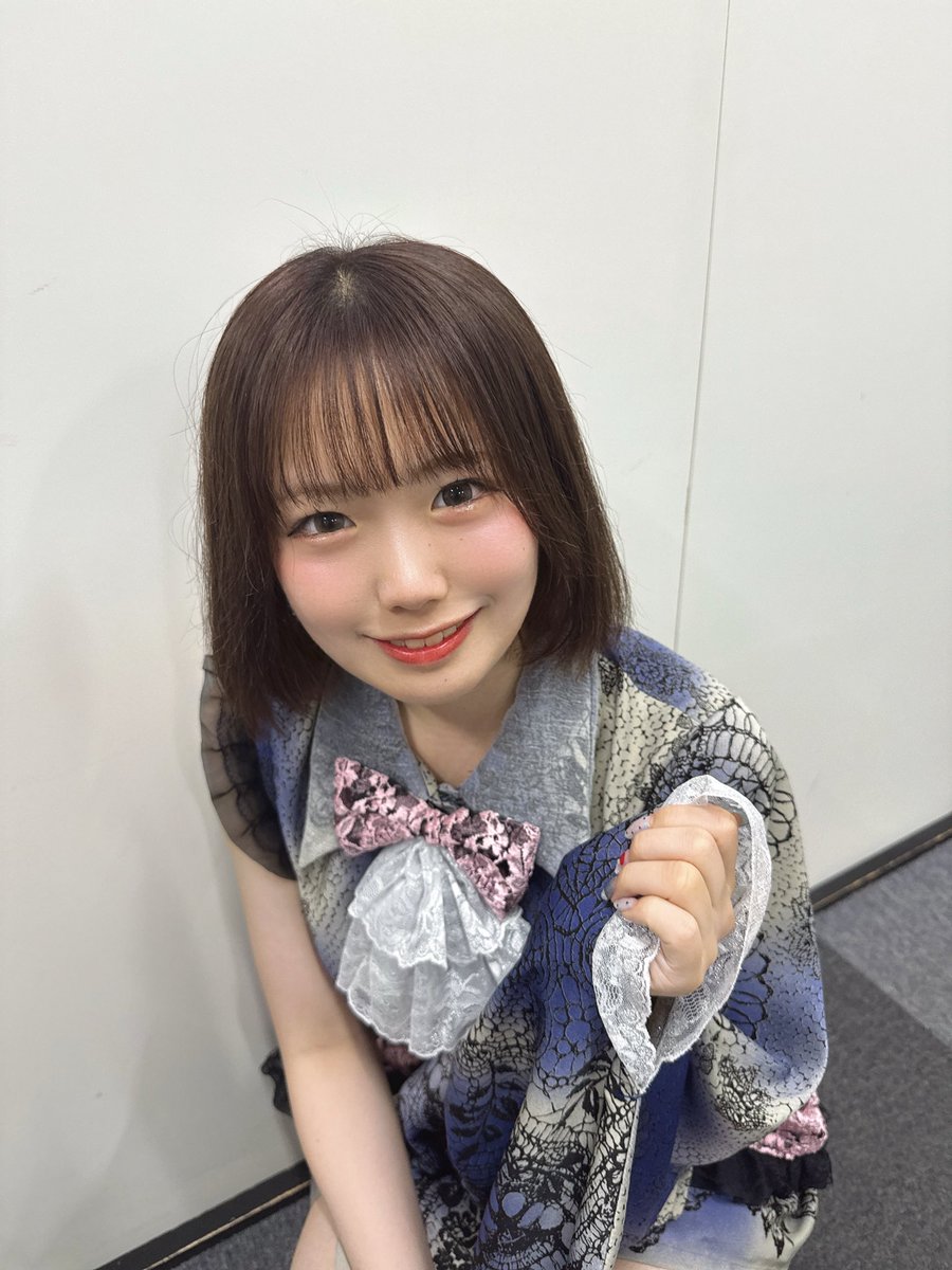 hono_grrrdoll's tweet photo. 昨日は、「Galaxy SUPER LIVE」さんにお越しいただきありがとうございました！
がるる久しぶりの2回しとっても楽しかったです🌸コールも沢山で嬉しかったな🎶
りあちに写真撮ってもらった📸
 #アイドル https://t.co/oG5PxasbeA