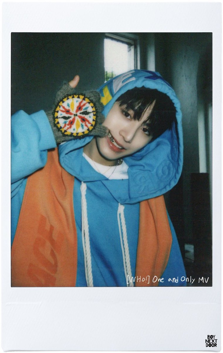 mjhxnn's tweet photo. #온세상이_태산이로_가득한날
#its_T_time
#夏の主人公テサンの誕生日 

생일축하해~♡
항상 예쁘게 웃으면서 행복해줘⋆｡𖦹°‧★ https://t.co/T7n0WA0G8A