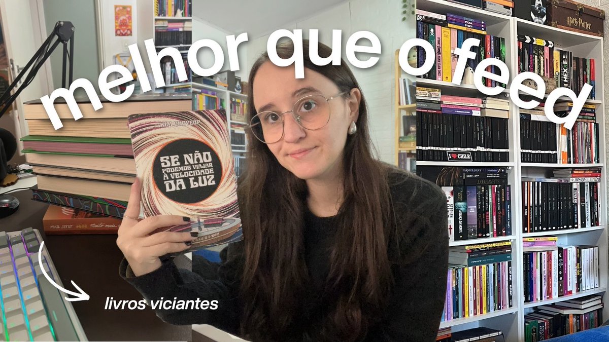 anakarolinim's tweet photo. 10 livros que me fizeram esquecer do celular 📵 // https://t.co/faWJyLkOK2 https://t.co/pzbTo4BPmb