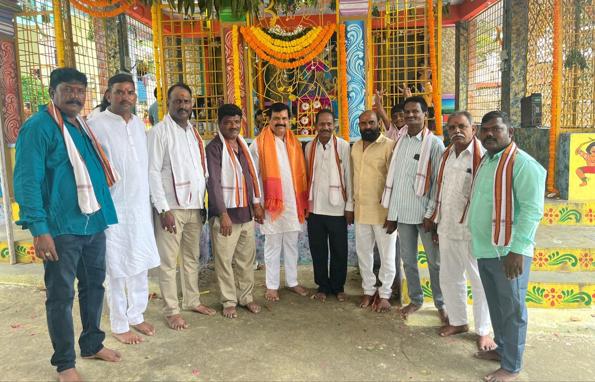 RudraAshok2's tweet photo. @kp_vivekanand @RajuShambipur @KTRBRS @TSwithKCR @BRSparty @BRSHarish https://t.co/c7o7c1fTAx
