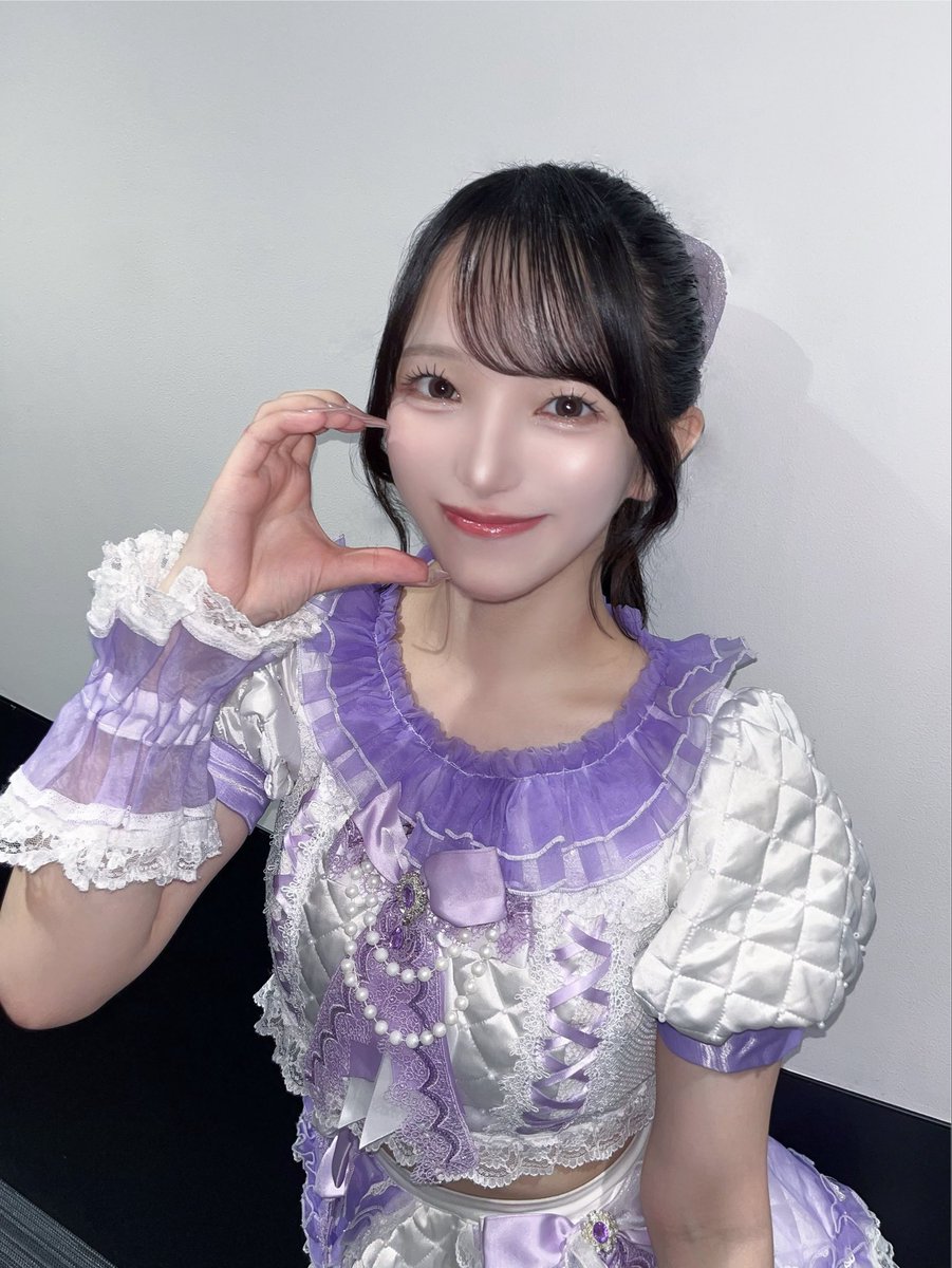 melopla_ran's tweet photo. 『はなまるっVol.149』ありがとうございました💮✨

今日も一緒に過ごせて幸せだったよお休みの日に会いに来てくれてありがとう🙂‍↕️🫶🏻
みんなもたのしい一日になったかな🥹💭

8月まだまだたくさんライブあるので一緒に夏の思い出つくれたら嬉しいな🎐꙳⋆

次のライブは11日(火祝)渋谷RINGさん🤍 https://t.co/p9jObkLF0L
