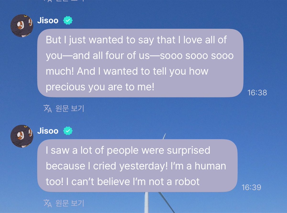 itsdidibitches2's tweet photo. “I can’t believe I’m not a robot” 😭😭😭 https://t.co/UiOjsYqiKe