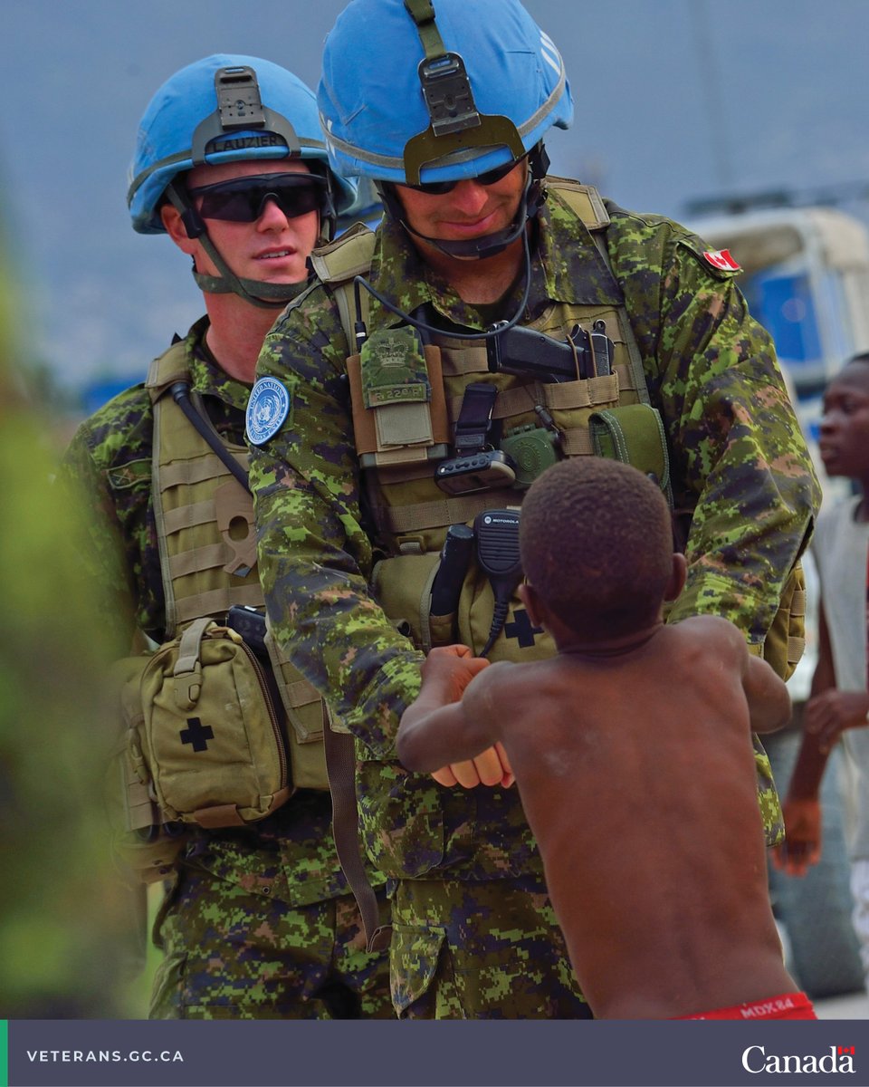 VeteransFR_CA's tweet photo. Le 9 août marque la Journée nationale des Gardiens de la paix.  
Rendons hommage aux plus de 125 000 Canadiens ayant participé à des missions de maintien de la paix partout dans le monde depuis 1948.  
Notre déclaration conjointe : https://t.co/fEVUTwGsHf
#LeCanadaSeSouvient https://t.co/O66EeCtFvd