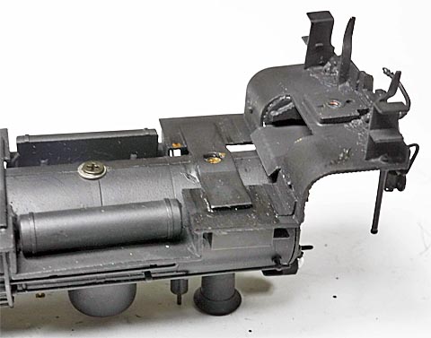 came1860's tweet photo. 最近工作意欲が低下? これはいかんとﾌﾛﾝﾄﾃﾞｯｷが少し曲がっているﾄﾋﾞｰC50の改修 ﾃﾞｯｷとﾗﾝﾎﾞｰﾄﾞ取付部を直し 動力整備 ｳｪｲﾄﾈｼﾞ改良 ﾃﾝﾀﾞｰ整備してﾃｽﾄすると快調 ここからどう手を入れていくか?(思案中) https://t.co/EF8T757lEC