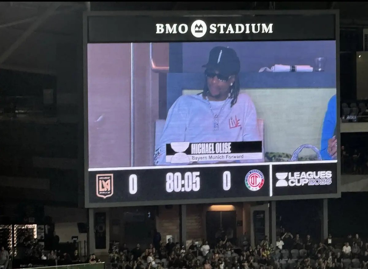 iMiaSanMia's tweet photo. Michael Olise attended LAFC against Toluca at BMO Stadium in Los Angeles last night https://t.co/YrU8VYAQhG