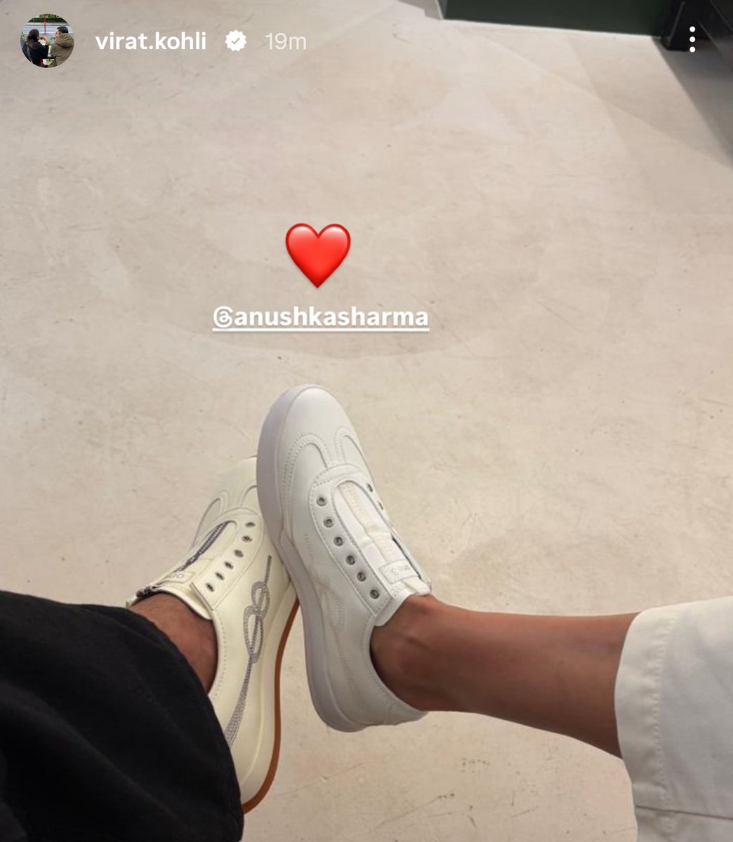 CricCrazyJohns's tweet photo. Virat Kohli's Instagram story 😍❤️ https://t.co/tLtELV3ujU
