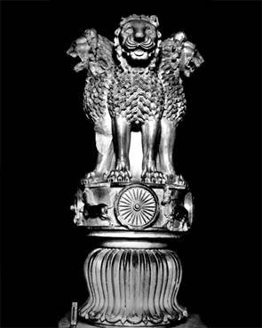 Nalla_in's tweet photo. 1904-06 में सारनाथ की खुदाई से मिला हमारा गौरवशाली राष्ट्रीय प्रतीक 'अशोक स्तंभ' की ओरिजनल मूर्ति ।

हाल ही में सारनाथ को यूनेस्को (UNESCO) की विश्व धरोहर सूची में शामिल किया गया है। 🇮🇳✨

 #Sarnath #NationalEmblem #UNESCO https://t.co/yTu2gJg6iR