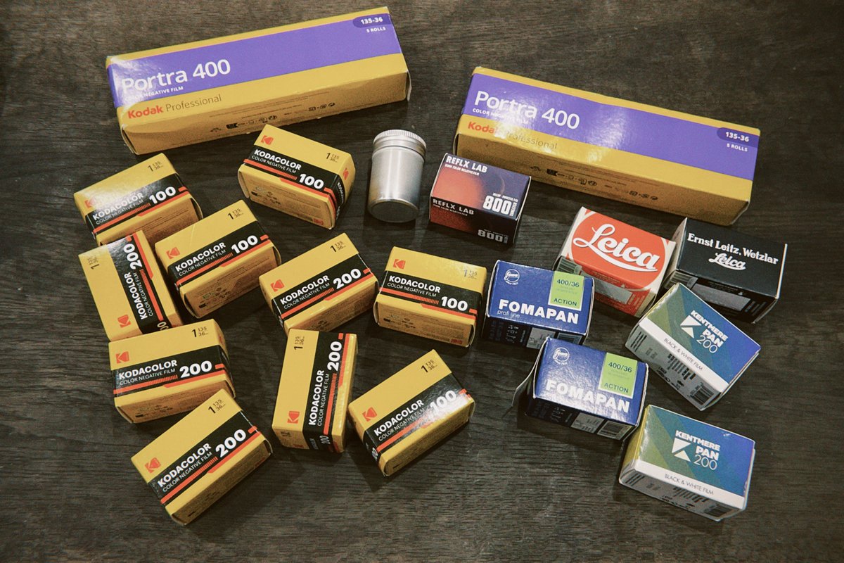 JACK_TYP240's tweet photo. フィルムの在庫が充実してきたけどGOLD200が一本もなくて落ち着かない🫠 https://t.co/rxu1RXWx9H