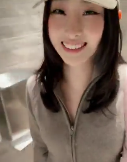 myoungjuni's tweet photo. https://t.co/pWNaggI2Xt 
https://t.co/a9VJBAUnjA https://t.co/68VedJu17h