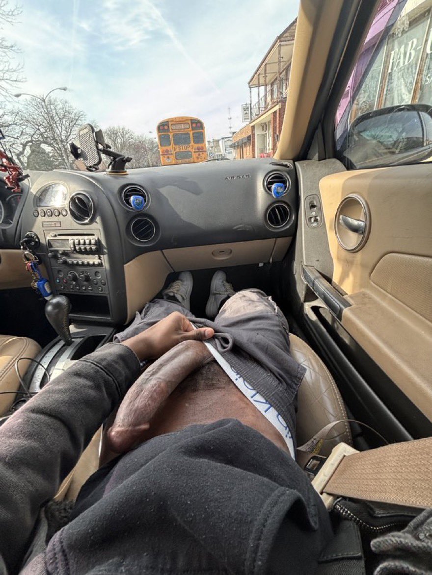 MilRac03's tweet photo. what a horny weeknd🥵🍆 https://t.co/B0J5bc6i39