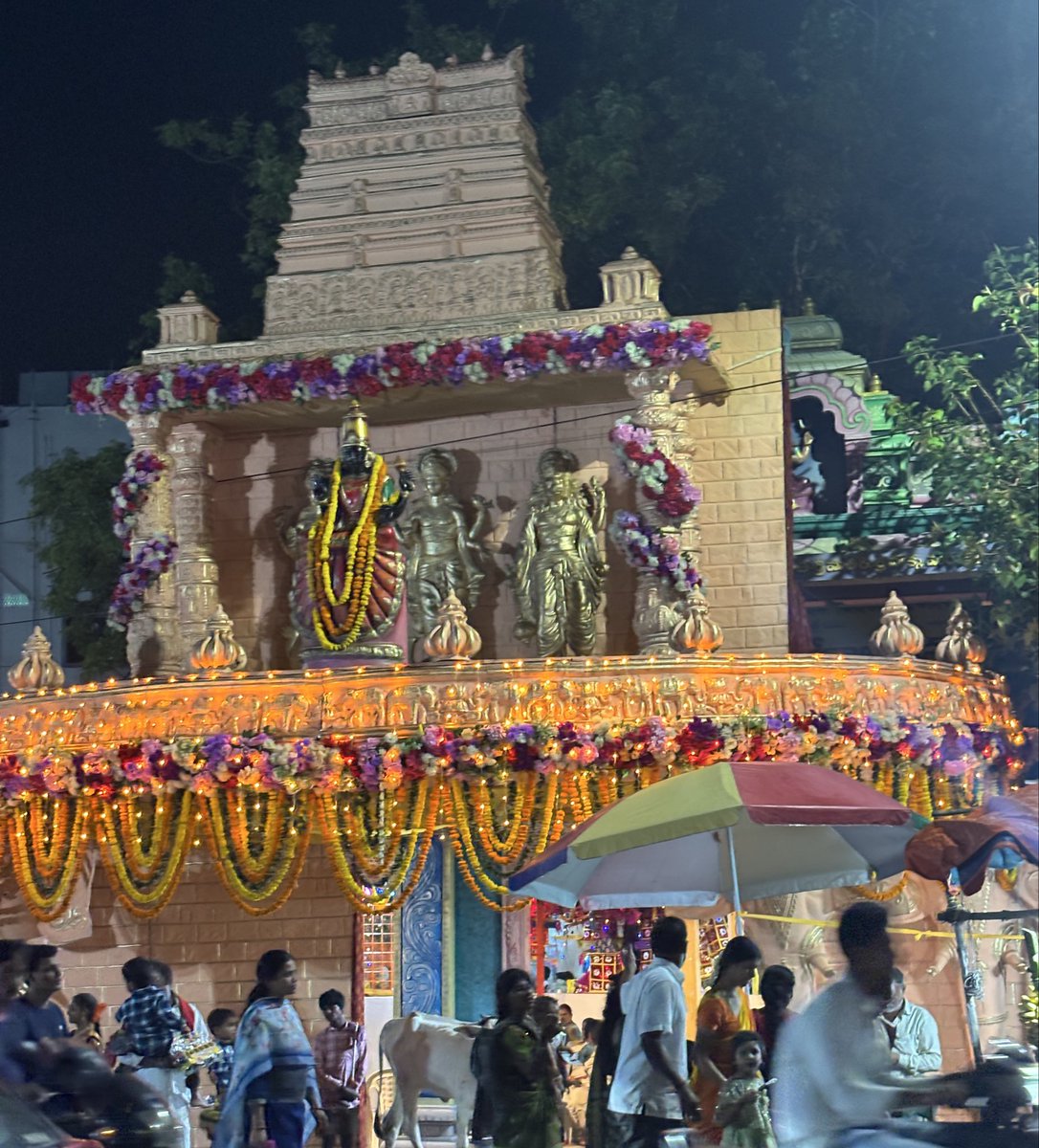 Raaje_Reddy's tweet photo. 🌼 Happy Bonalu! 🌼
#Bonalu2026 https://t.co/HmpabTce3z