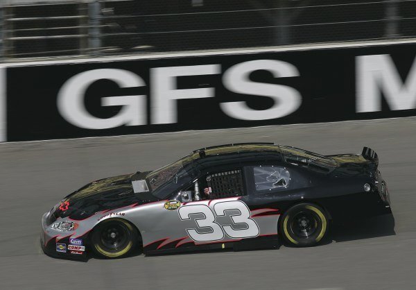 nascarman_rr's tweet photo. August 9, 2005: Paul Tracy tested a Cup car for Richard Childress Racing at Michigan. RCR considered entering the Canadian in the August Cup race

Childress: "I'm very impressed with Paul's ability in a racecar, but it was just too short a time to put the right program together." https://t.co/1aFmN8VdA7