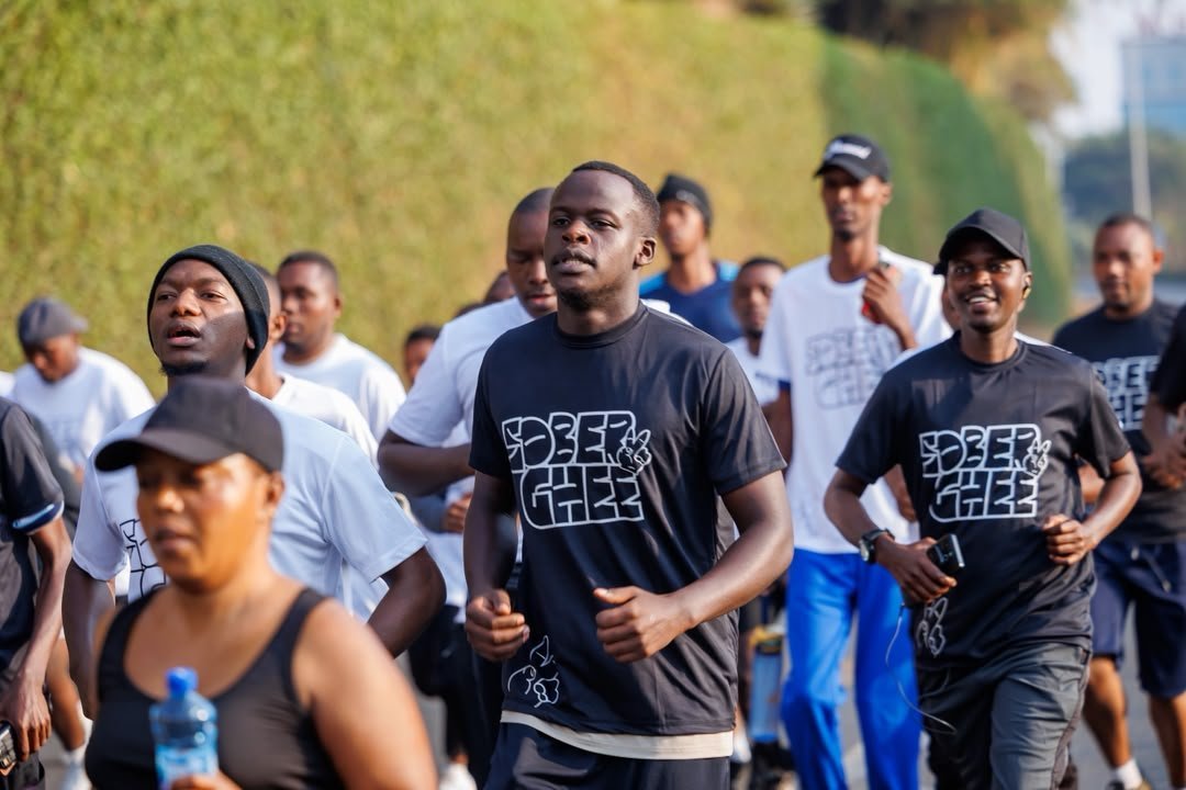 ntawembabaza's tweet photo. Ibyuma ni uburozi tubyamagane.
Bituma usaza vuba
Bitera umwijima
Bitera guhuma
N'izindi ndwara nyinshiiii.

#HeheNicyuma
#Soberchou 
 #Sobergee https://t.co/9WI5oz1287