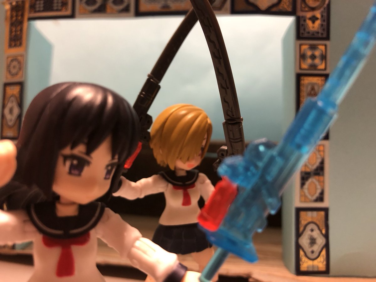 F7hAx's tweet photo. #ツーショットの画像を無言で貼ってね見た人もやってねお願い 
「ヒトノココロ」夜来破魔中華街編より。

死んだキャラを生き返らせる演出は嫌いなんだけど、ミランダ(レイドゥ)はもし生き返ったら？などと考えてしまう😿 https://t.co/MclDztZnzr