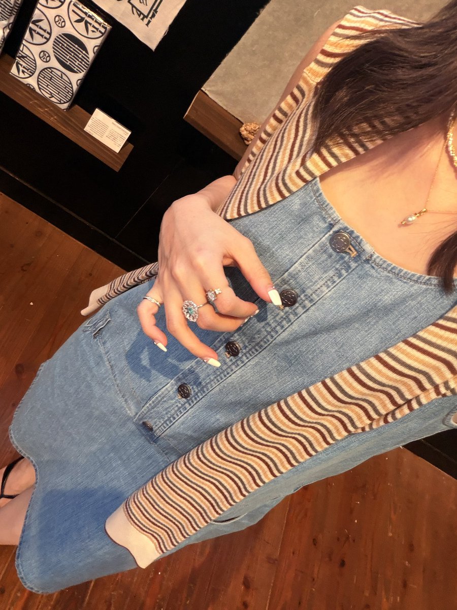 MaryJanepbo9's tweet photo. 制和纸の日 https://t.co/QzO4dHFVrL