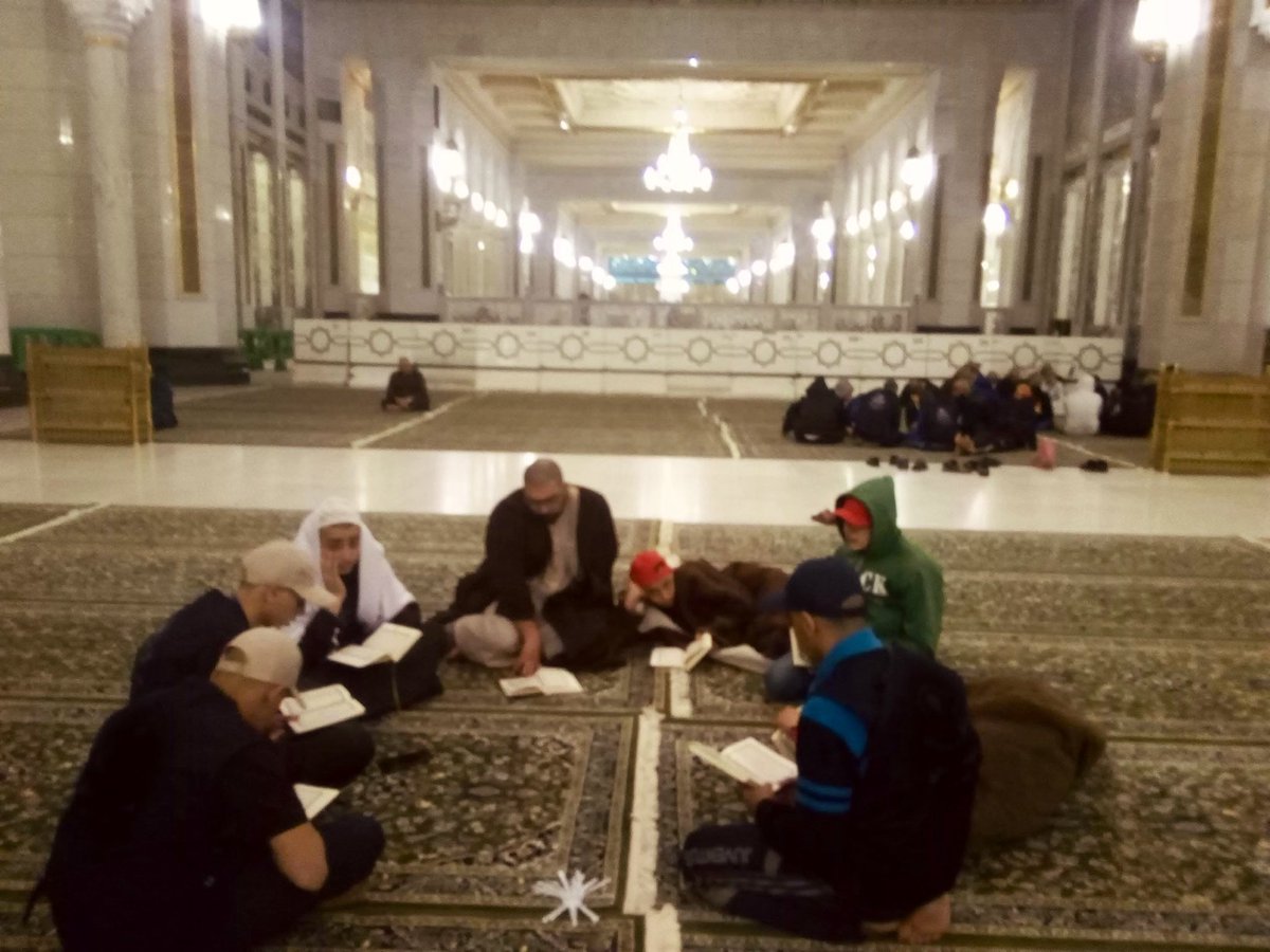 SohaibAlMardini's tweet photo. ذكريات مع فجريات الحرم … ربنا يكتب لنا العودة https://t.co/qCPH0rVtZj