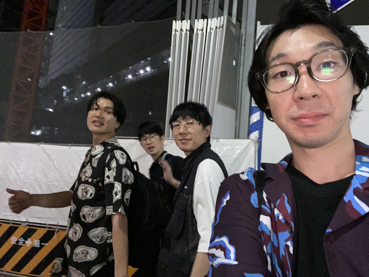 SetzerTsugechan's tweet photo. グラバト第四部ありがとうございました！
結果こそやらしかったですが楽しくできました！
終わりに大山とがえちゃんとおもしろ味噌ラーメンですわ🍜 https://t.co/NThsu0igmt