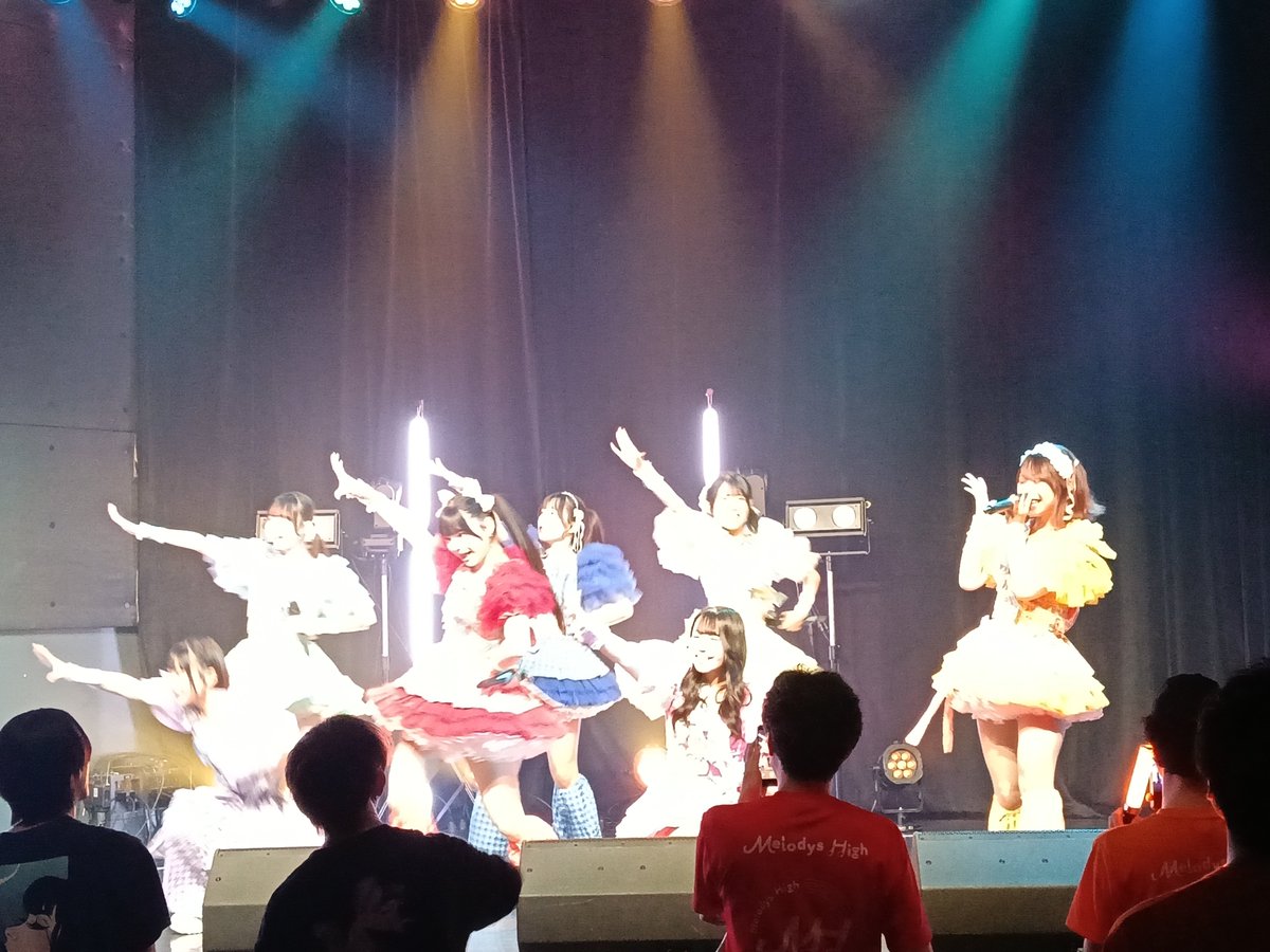 train_bleu's tweet photo. Melodys High（ #メロハイ ）、BLAZE GOTANDAにて。
1曲撮影可だった。
来月2名卒業予定。現7名体制ももう少しで見納め。 https://t.co/CZm3x33Mbu