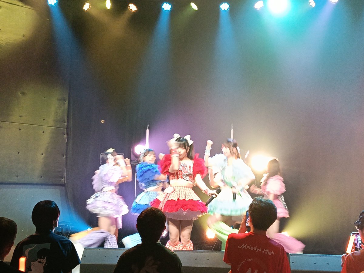 train_bleu's tweet photo. Melodys High（ #メロハイ ）、BLAZE GOTANDAにて。
1曲撮影可だった。
来月2名卒業予定。現7名体制ももう少しで見納め。 https://t.co/CZm3x33Mbu