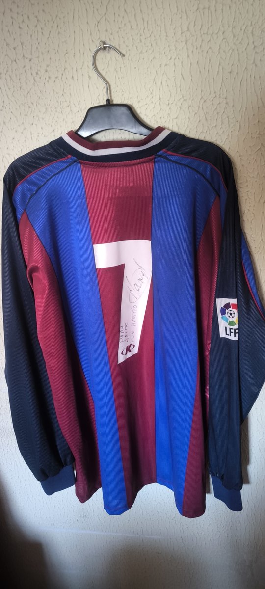 CamiExtremadura's tweet photo. CF Extremadura 
1999-2000 local 
Dorsal 7 (Manuel Mosquera) @ManuelMosque2 https://t.co/yet2IqCwdM