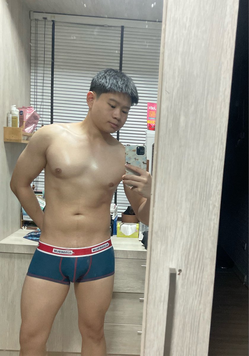 MPLCcc's tweet photo. ลงเวรไปปั๊มนม https://t.co/A9ZekMiiwa