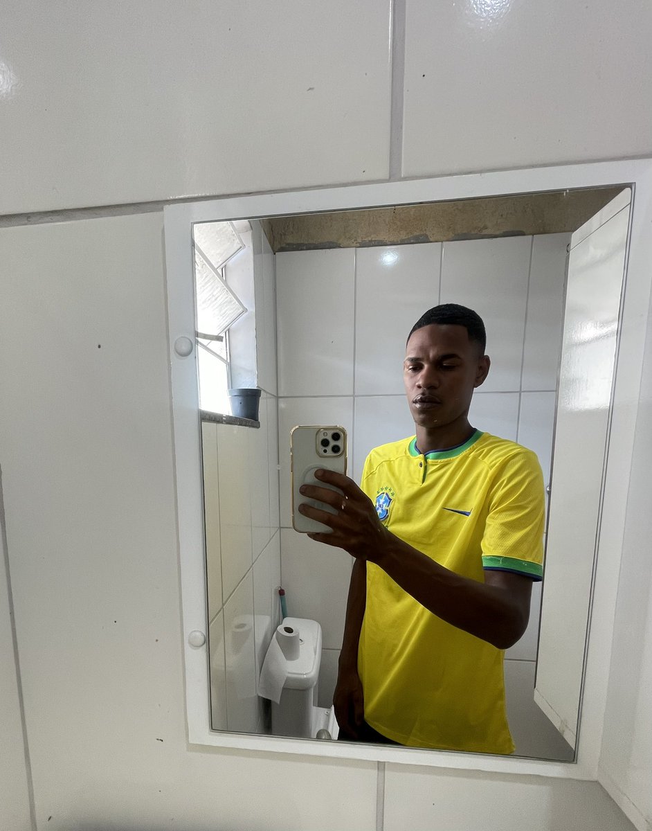 Eu_Wfox's tweet photo. Hj é dia do papai 🥳 https://t.co/PHM4ed7e7L