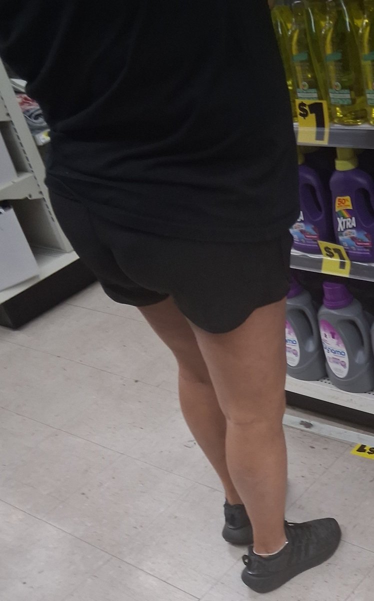 antg200288's tweet photo. My Dollar general manager is sexy asf with her small shorts on #Latina #milf #wife #workwife #Dollargeneral #candid #candids #sexy #ass #booty #Latina #mami #comment #like for more https://t.co/r1PaTZcwOO