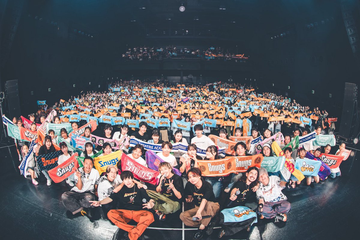 M_D_J_official's tweet photo. 8/9(SUN)
Snugs @Snugs_official ONEMAN LIVE
「スナッグスですよ！全員集合〜冒険冒険また冒険〜」
@ Zepp DiverCity(TOKYO) @zeppdivercity 

サプライズfeaturingゲストとして
「ヒカリ」コラボ出演してきました✨
皆様ありがとうございました‼️

https://t.co/zKsNIs25wE

#MDJ #Snugs #ヒカリ https://t.co/HiXnZccC6I
