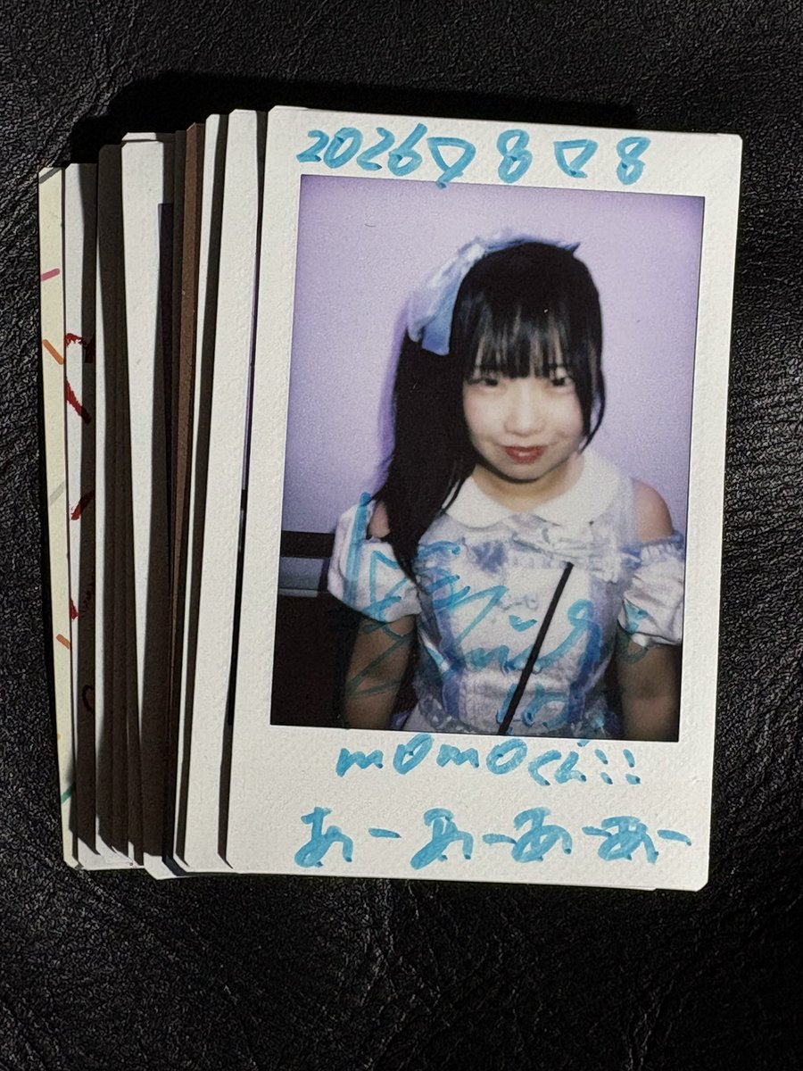 momo_ten's tweet photo. 6周年だというのになぜかバチギレの推しメン◎
枚数多すぎて省略。 https://t.co/OksvfeqlIt