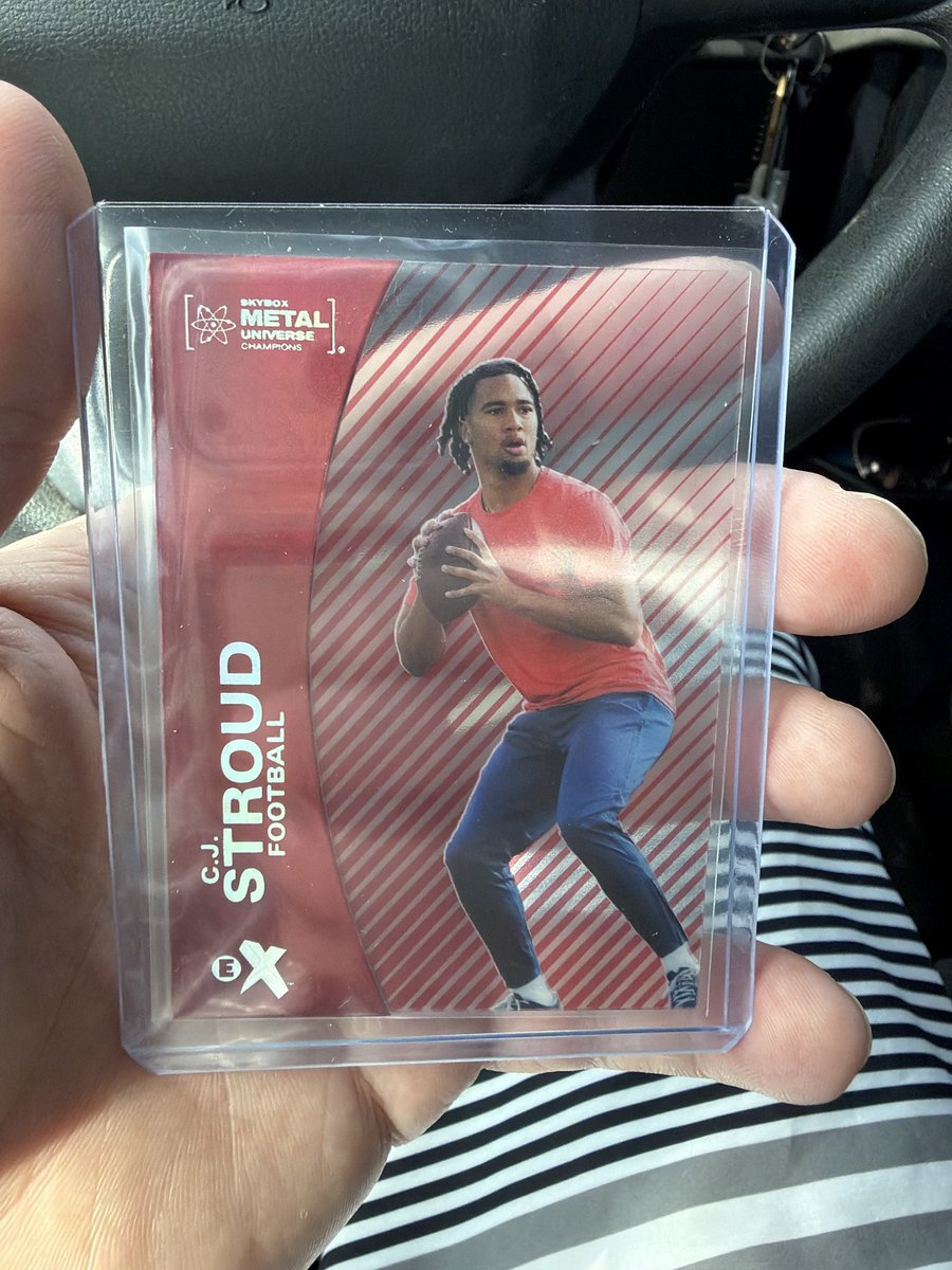DrewSchar's tweet photo. Still relatively new to getting back into collecting.
I pulled this 2/5 Stroud, then after looking it up I realized it is unlicensed.
Being unlicensed, do you feel this will diminish the value quite a bit, and would it still be worth grading?
@CardPurchaser @BosCardHunter https://t.co/AoxvfCYWu6