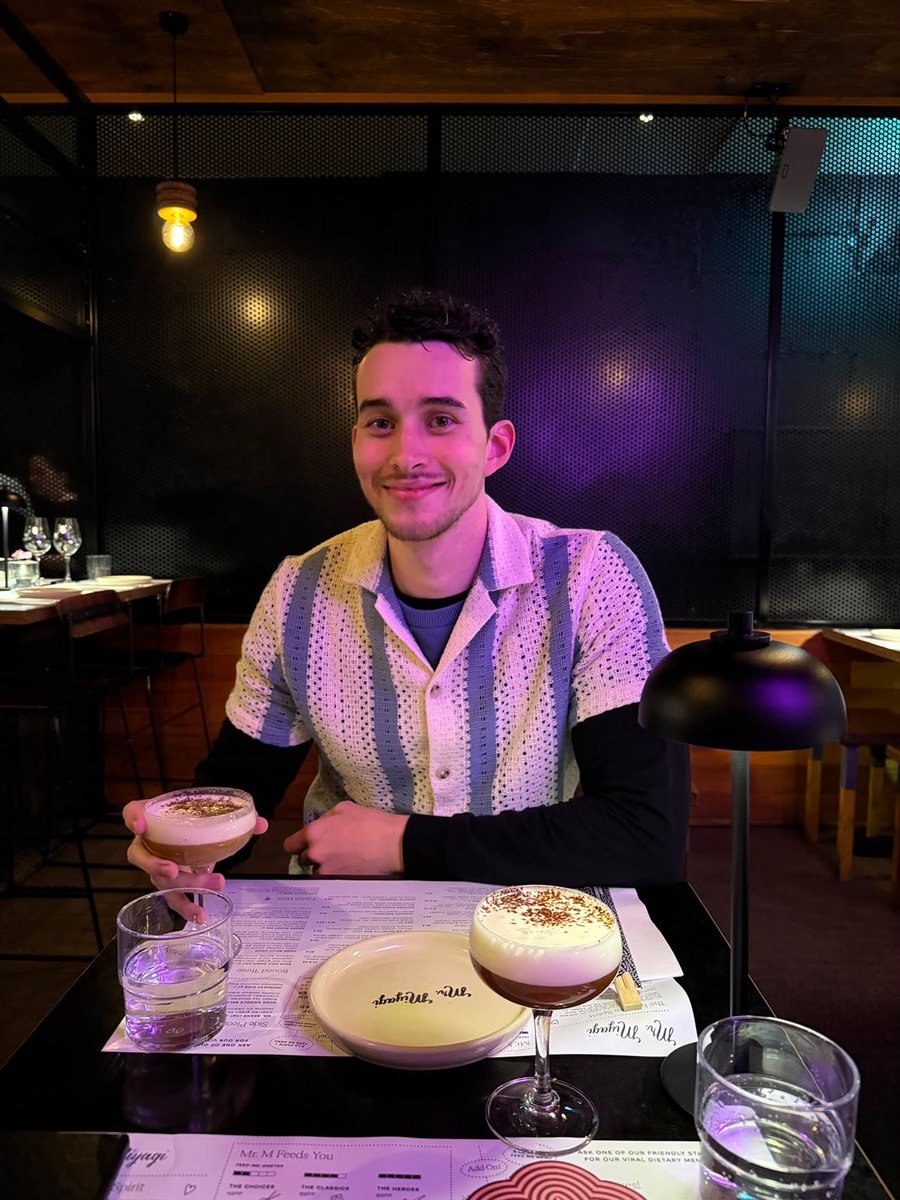 Melbourneboy00's tweet photo. our 4th monthsary was amazing. thank you to everyone who came over and said hello to us at sircuit the other night while also being respectful of my boyfriend. couldn’t have asked for a better time x https://t.co/SsVp91W5h8
