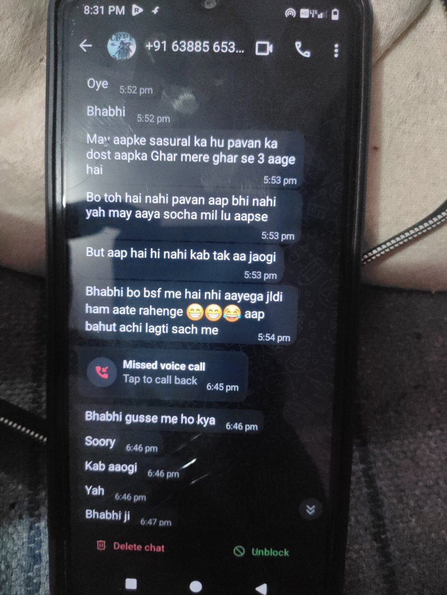 IndDurge's tweet photo. Hi @crpfindia , aapne apne  soldier ko ab ye duti de rakhi hai ki dusro ki bahan betiyon ko WhatsApp pr harass kre 
@Uppolice 
@kannaujpolice 
@wpl1090 https://t.co/gjvr3Tx5e8