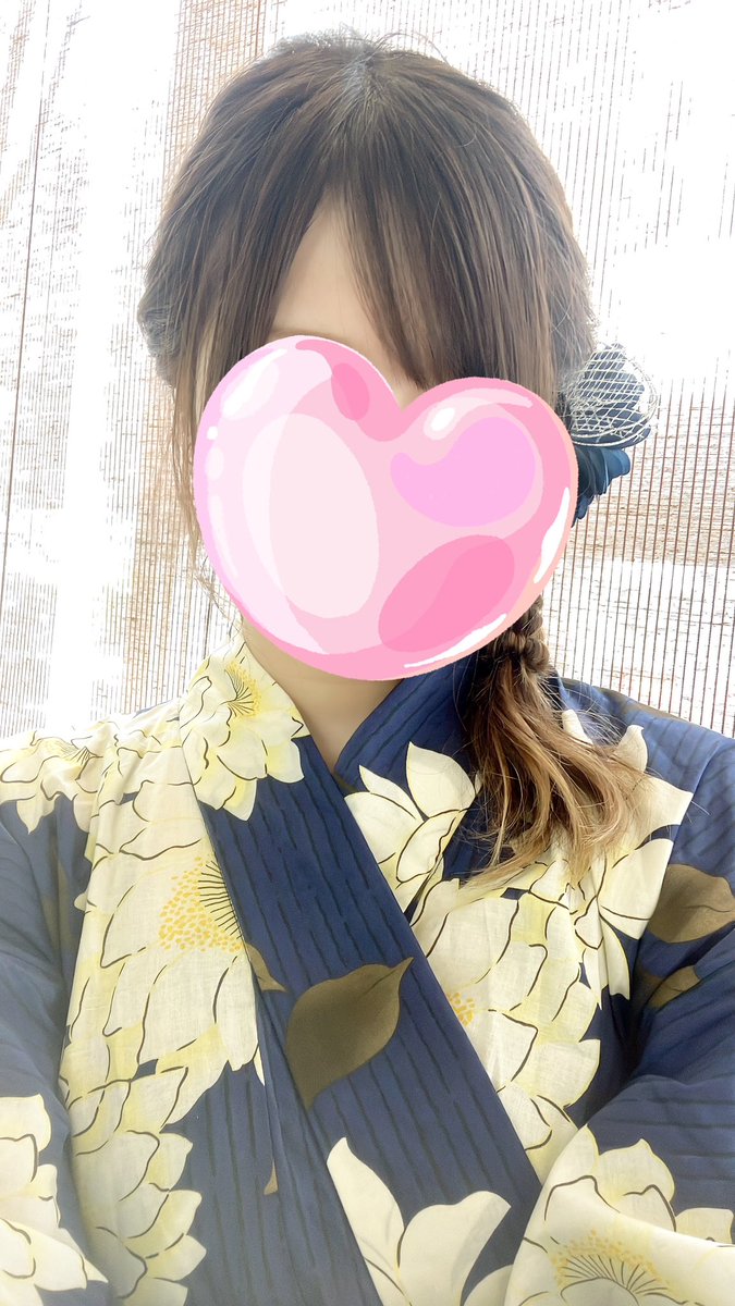 0803eg's tweet photo. 浴衣を着ましたのん👘 👘 https://t.co/G0YkA6X3St