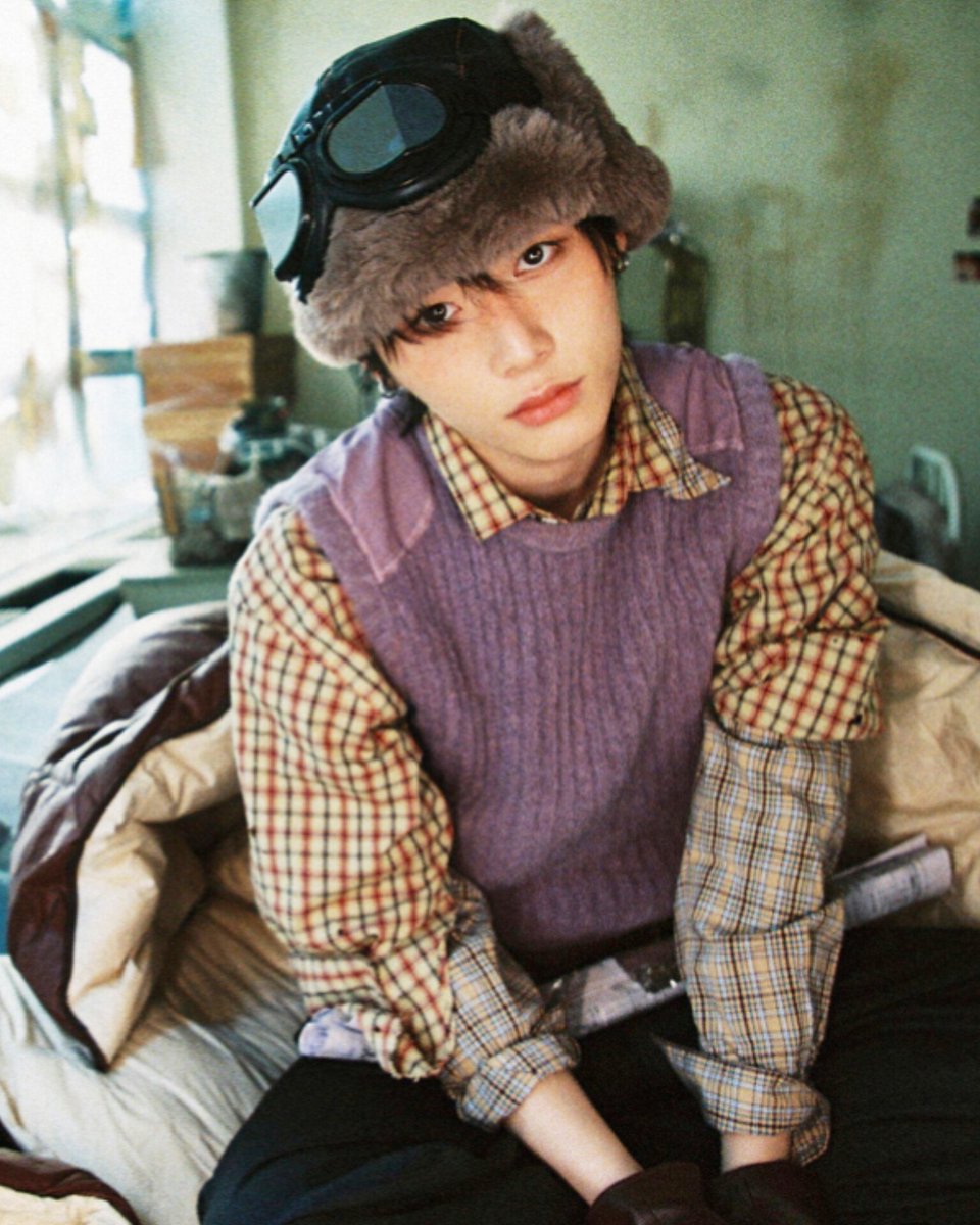 HYBE_Chart's tweet photo. Happy 22nd birthday to TAESAN of BOYNEXTDOOR ! https://t.co/98w4Mk7Ndz